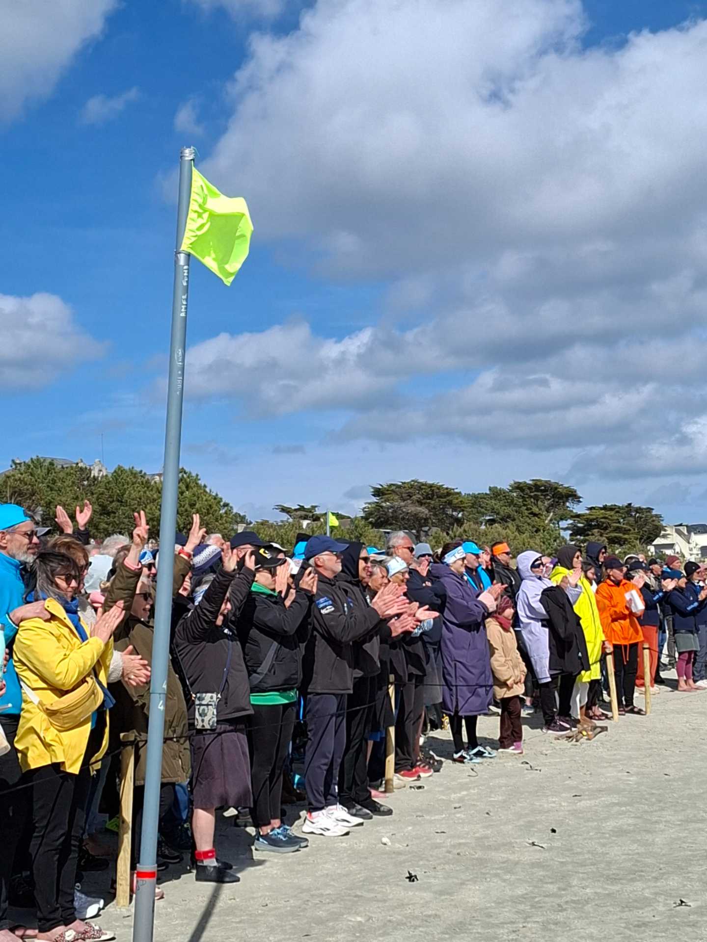 20260411143414_Cris56_5fa05ac7ce_7f4009dbec204216_19877_1440x1920