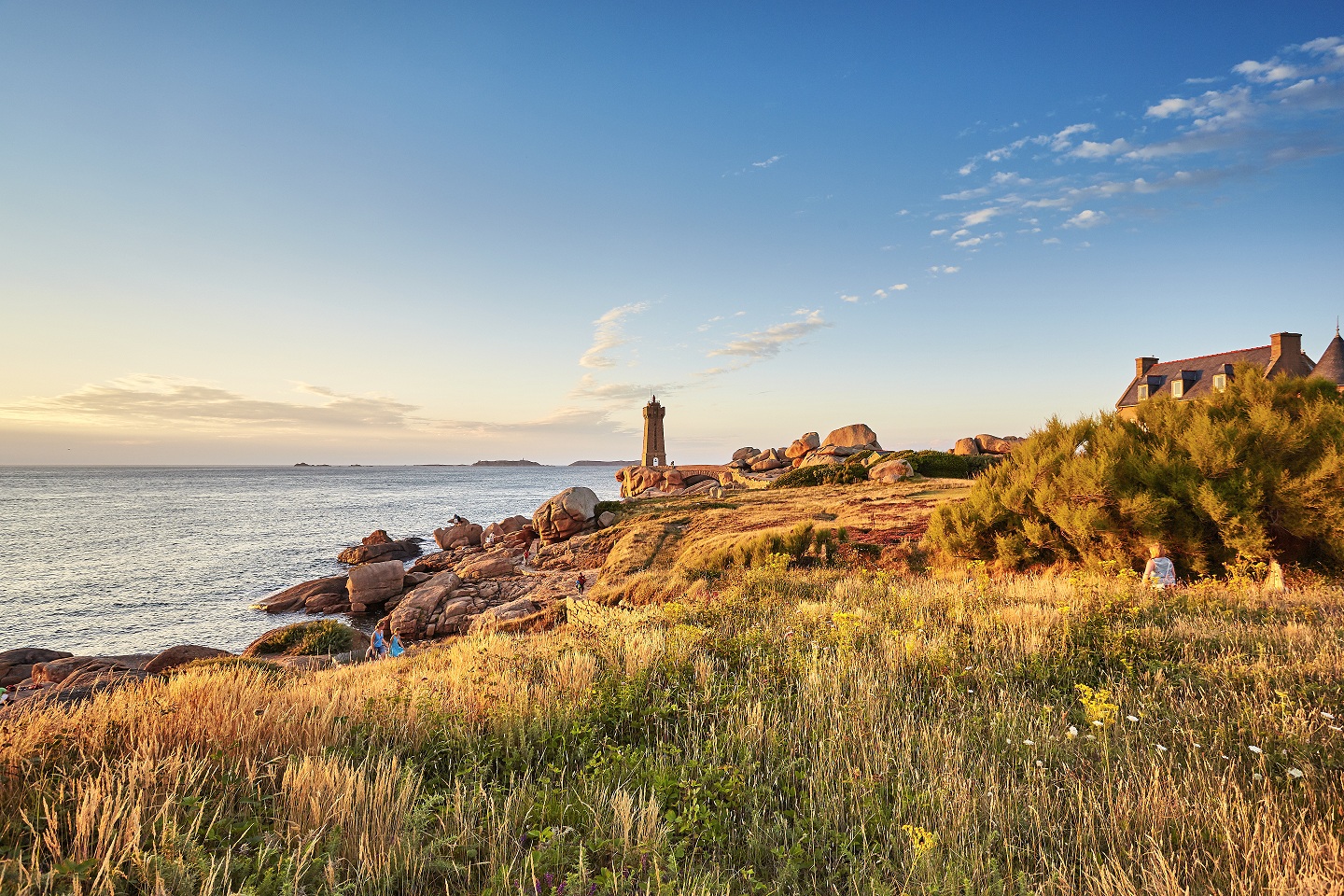 Lueurs magiques sur le phare de Ploumanac'h